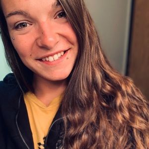 Meet your Posher, Jenna